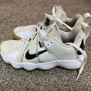 Nike volleyball shoes